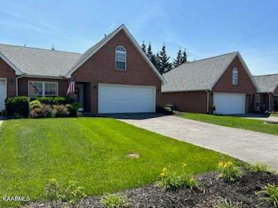 2909 Dominion Dr Maryville, TN 37803