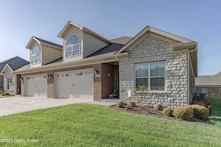 238 Twin Spring Ct Shelbyville, KY 40065