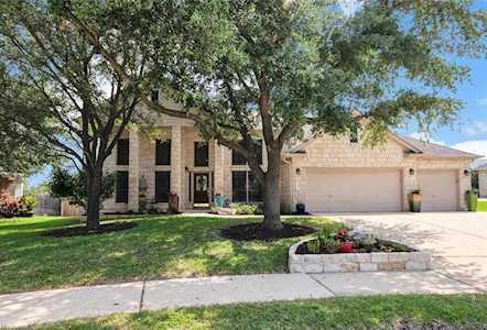 1702 Cattle DR Cedar Park, TX 78613
