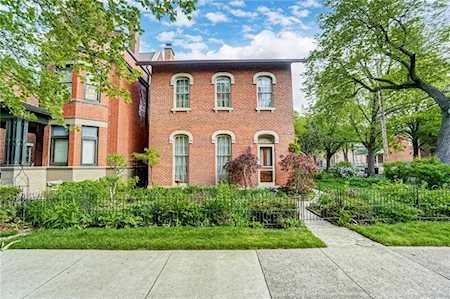 27 Van Buren Street Dayton, OH 45402