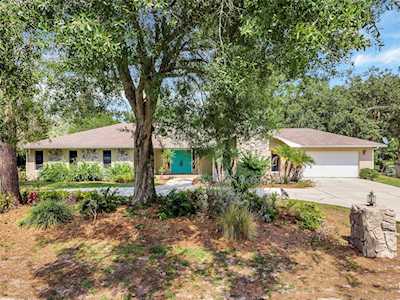 3852 Gaines Dr Winter Haven, FL 33884