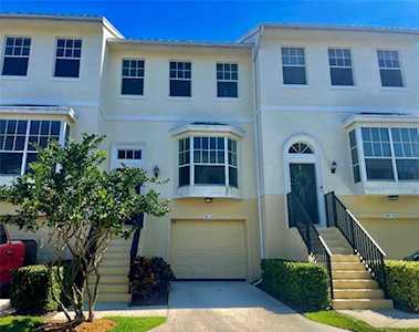 1685 42nd Square Vero Beach, FL 32960