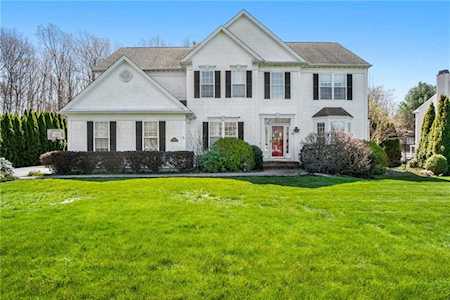 68 Castle Rocks Rd Warwick, RI 02886