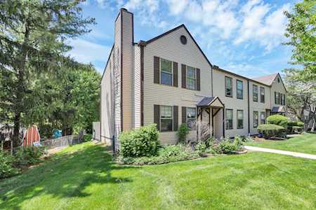 2287 Laurelwood Drive Columbus, OH 43229