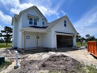 329 Taylorwood Drive Beaufort, NC 28516