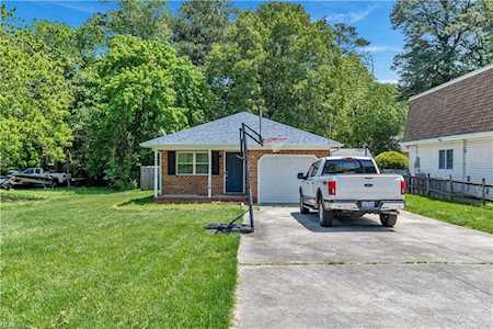 136 Abilene Ave Norfolk, VA 23502
