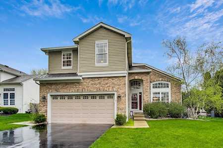 1174 Sweetwater Ridge Lake In The Hills, IL 60156