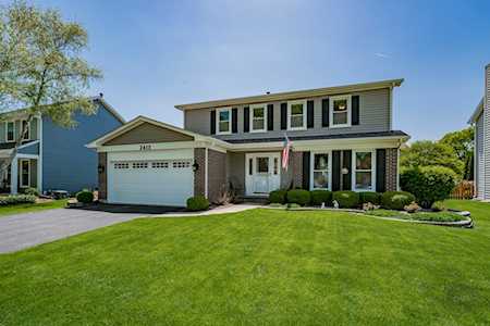 2413 Wendover Dr Naperville, IL 60565