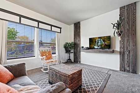 700 E Fairview Ave #181 Meridian, ID 83642