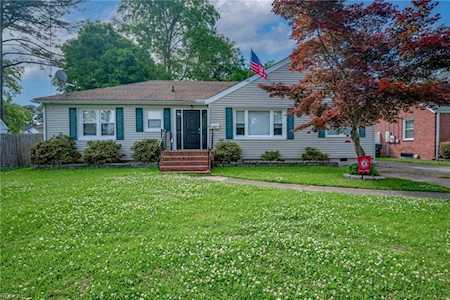 827 Jasmine Ave Norfolk, VA 23502