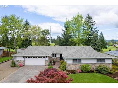 4915 NW Neskowin AVE Portland, OR 97229