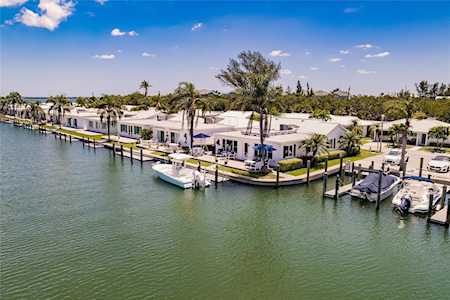 847 Spanish Dr S Longboat Key, FL 34228
