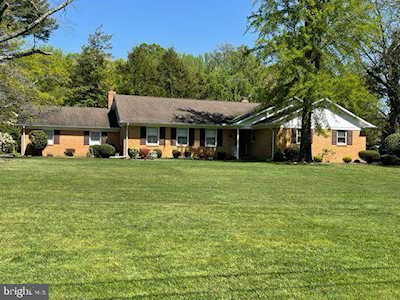 601 Sorenson Carneys Point, NJ 08069