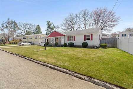 7 Carol Ann Circle North Providence, RI 02911