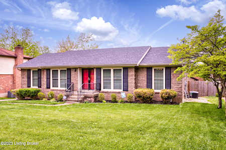 4606 Stony Brook Dr Louisville, KY 40299