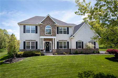 6437 Carmel Dr Macungie, PA 18062
