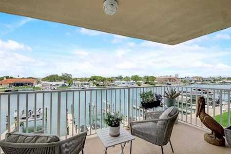 223 Island WAY #3G Clearwater Beach, FL 33767