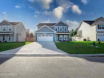 564 Transom Way Sneads Ferry, NC 28460