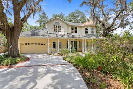 11923 Riverhills Dr Temple Terrace, FL 33617