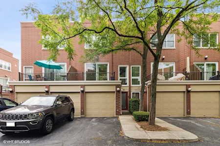 1730 W Terra Cotta Place #C Chicago, IL 60614
