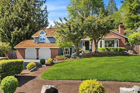 20518 NE 37th Way Sammamish, WA 98074