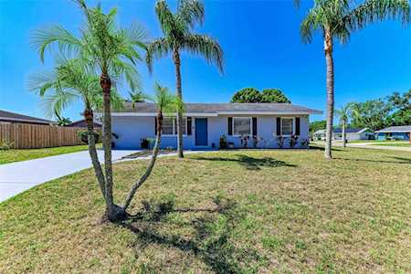 6620 1st Ave E Bradenton, FL 34208