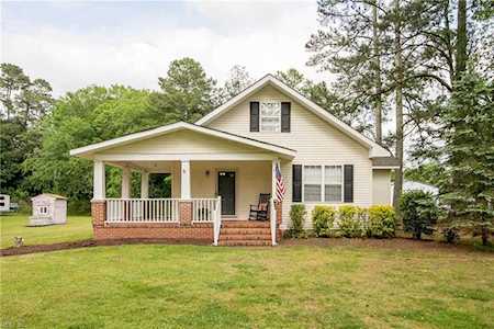 353 Warrick Rd Chesapeake, VA 23322