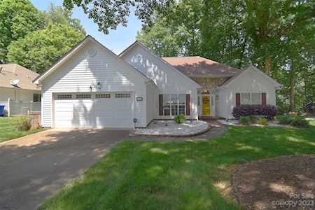 12306 Henderson Hill Rd Huntersville, NC 28078