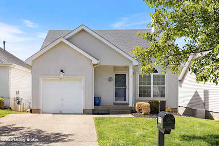 4423 Baygarden Ct Louisville, KY 40245