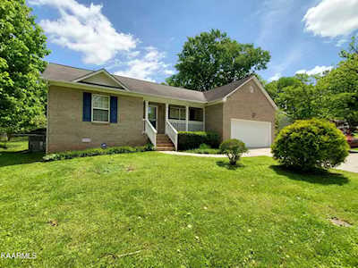 3104 NE Fairway Dr Knoxville, TN 37917