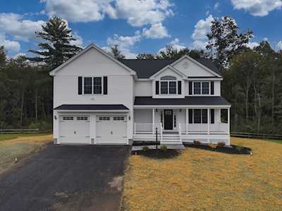 Lot 9 Hayfield Rd Dracut, MA 01826