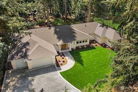 12227 NE 36th St Bellevue, WA 98005