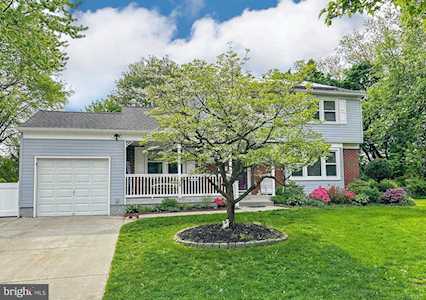 5 Azalea Terrace Marlton, NJ 08053