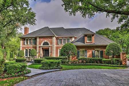 6900 Ridgewood Drive Fort Worth, TX 76132