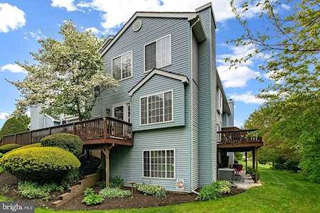 338 Pondview Dr Harleysville, PA 19438