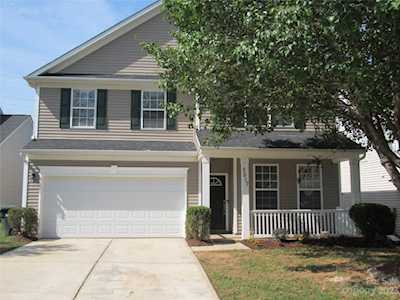 3517 Catawba Creek Dr Gastonia, NC 28056