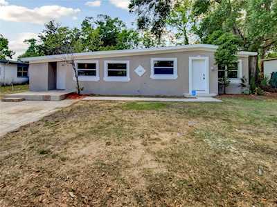 1318 Queensway Rd Orlando, FL 32808