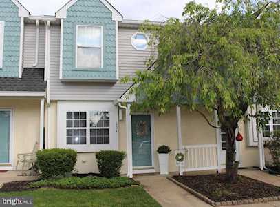 604 Hartland Ct Sewell, NJ 08080