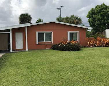 3394 NE Sandra Dr Jensen Beach, FL 34957