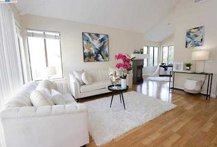 6452 Buena Vista Dr #B Newark, CA 94560