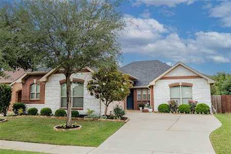 6821 Dream Dust Drive North Richland Hills, TX 76180