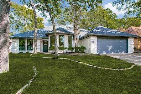 1024 Woodbriar Drive Grapevine, TX 76051