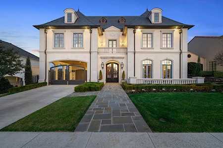 5160 Peach Willow Lane Fort Worth, TX 76109