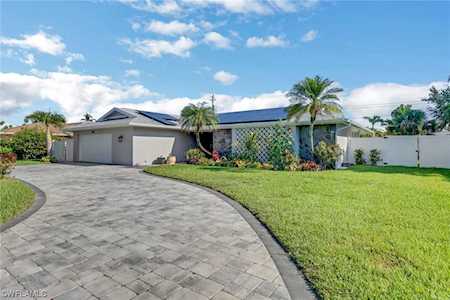 1343 Tanglewood Parkway Fort Myers, FL 33919