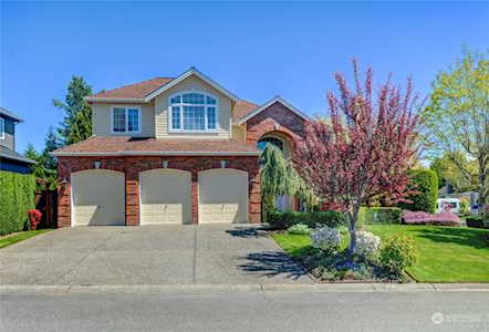 1798 267th Ct SE Sammamish, WA 98075