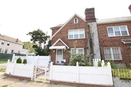 147-98 Grand Central Parkway Briarwood, NY 11435