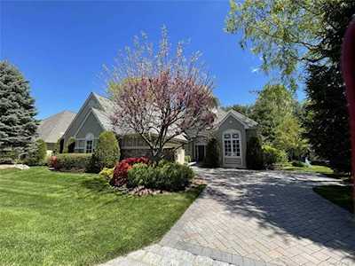 41 Stony Gate Oval New Rochelle, NY 10804