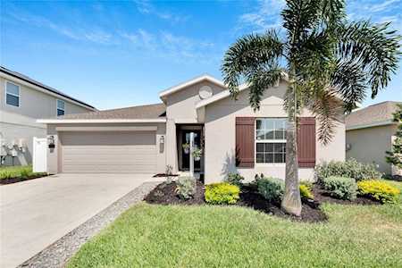 608 Eisenhower St Bartow, FL 33830