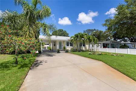 921 Freemont St S Gulfport, FL 33707