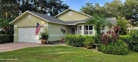 2805 La Cita Lane Titusville, FL 32780